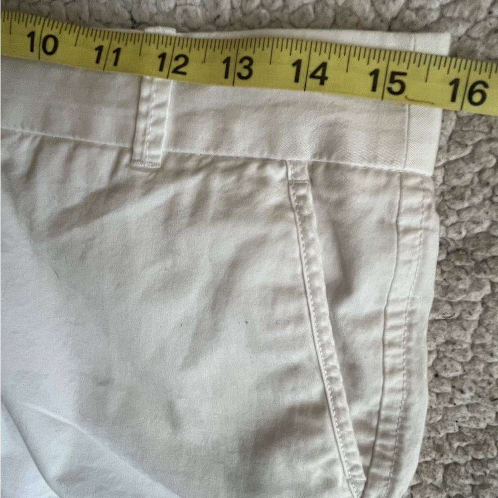 J.Crew Chino White Women’s Shorts Sz 2 - Picture 7 of 9